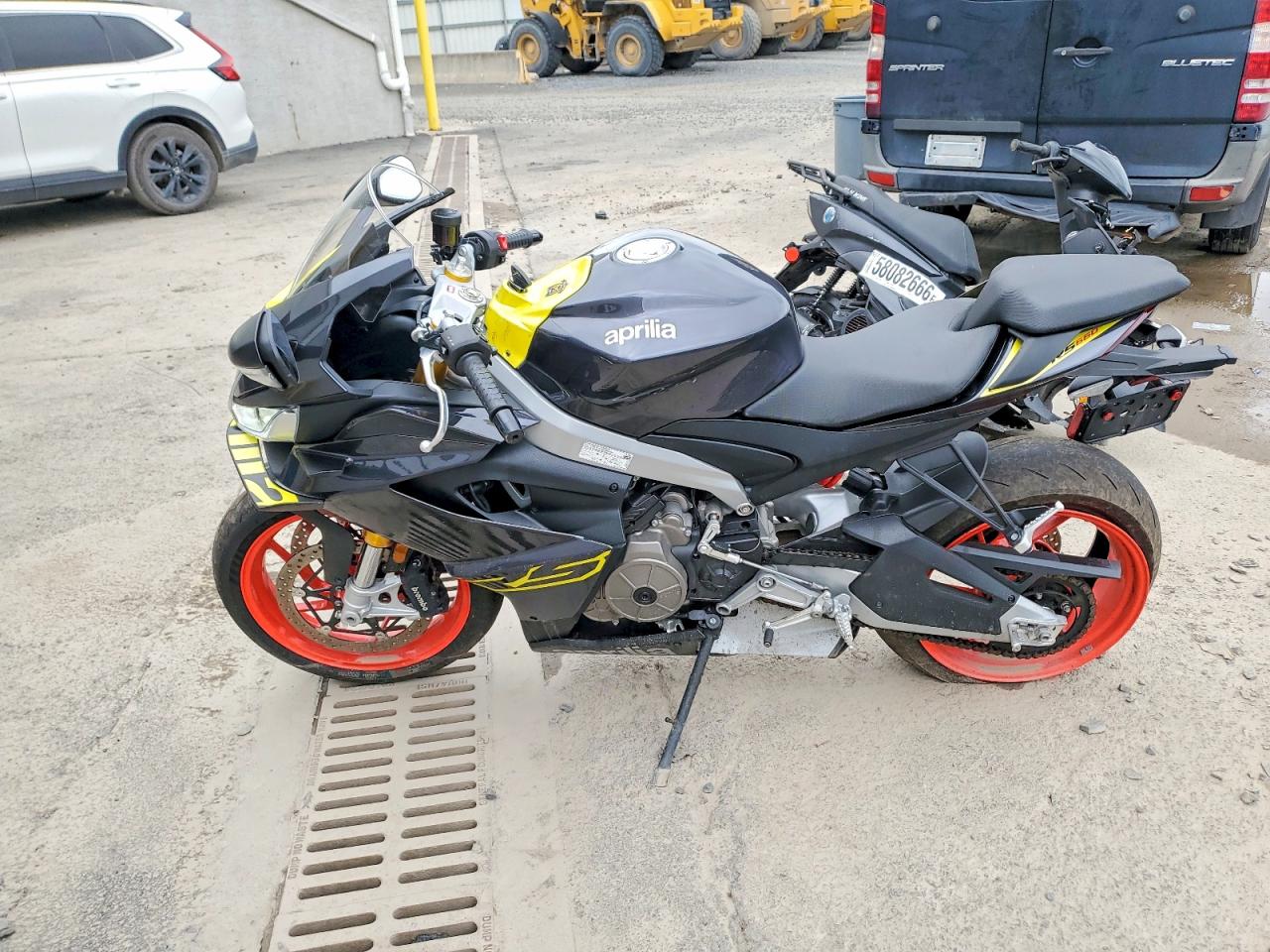 2026 APRILIA MOTORCYCLE