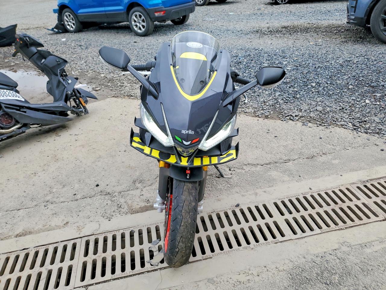 2026 APRILIA MOTORCYCLE