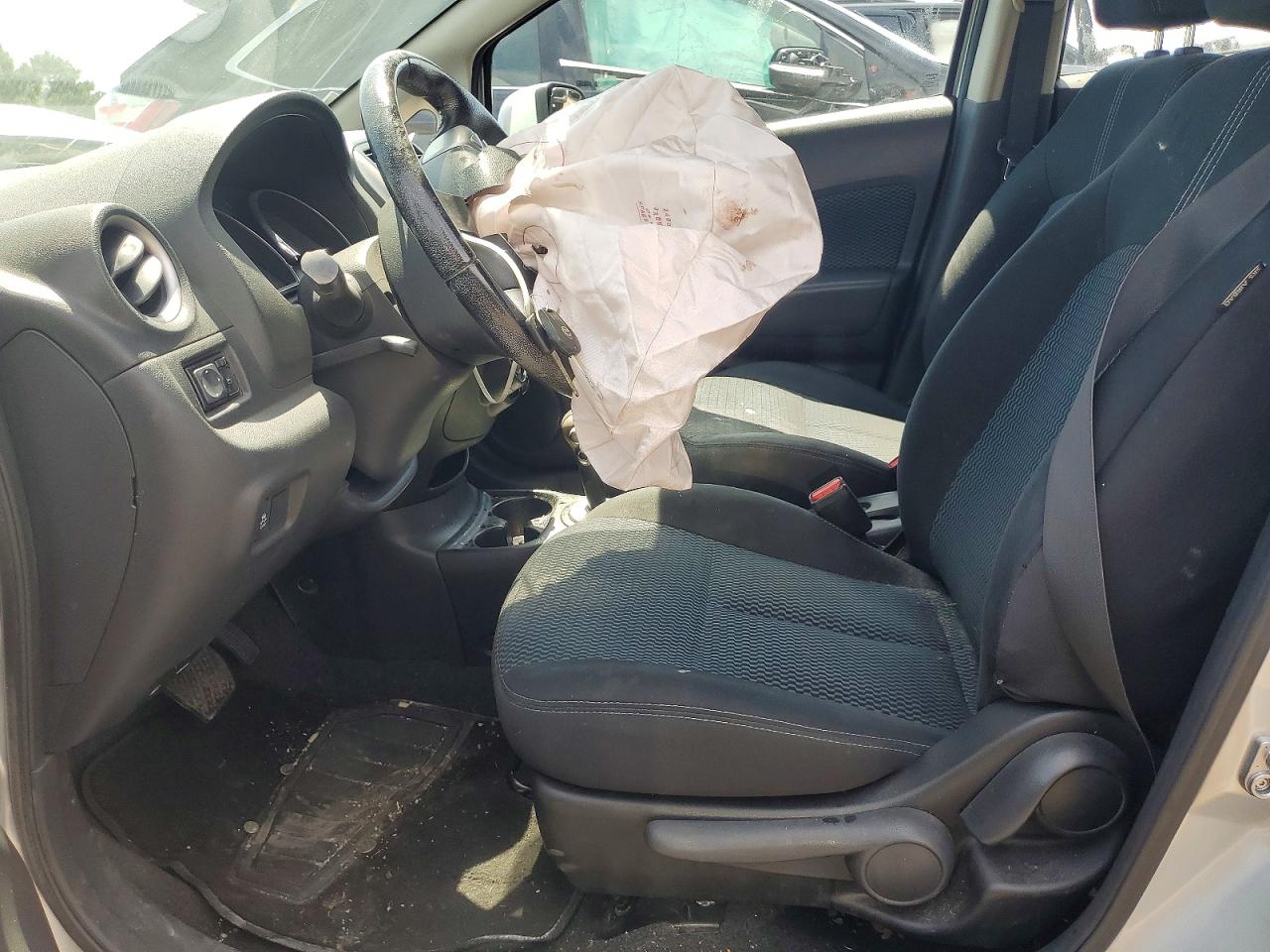 2014 NISSAN VERSA