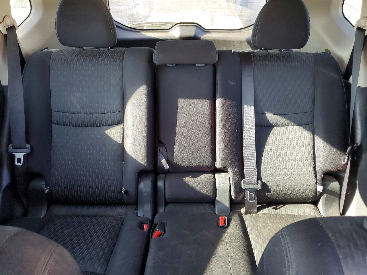 2017 NISSAN ROGUE