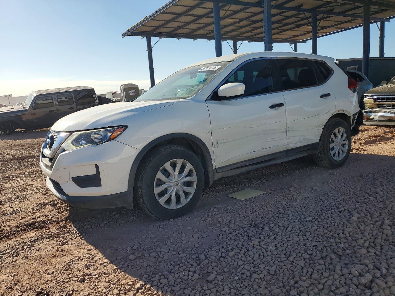 2017 NISSAN ROGUE