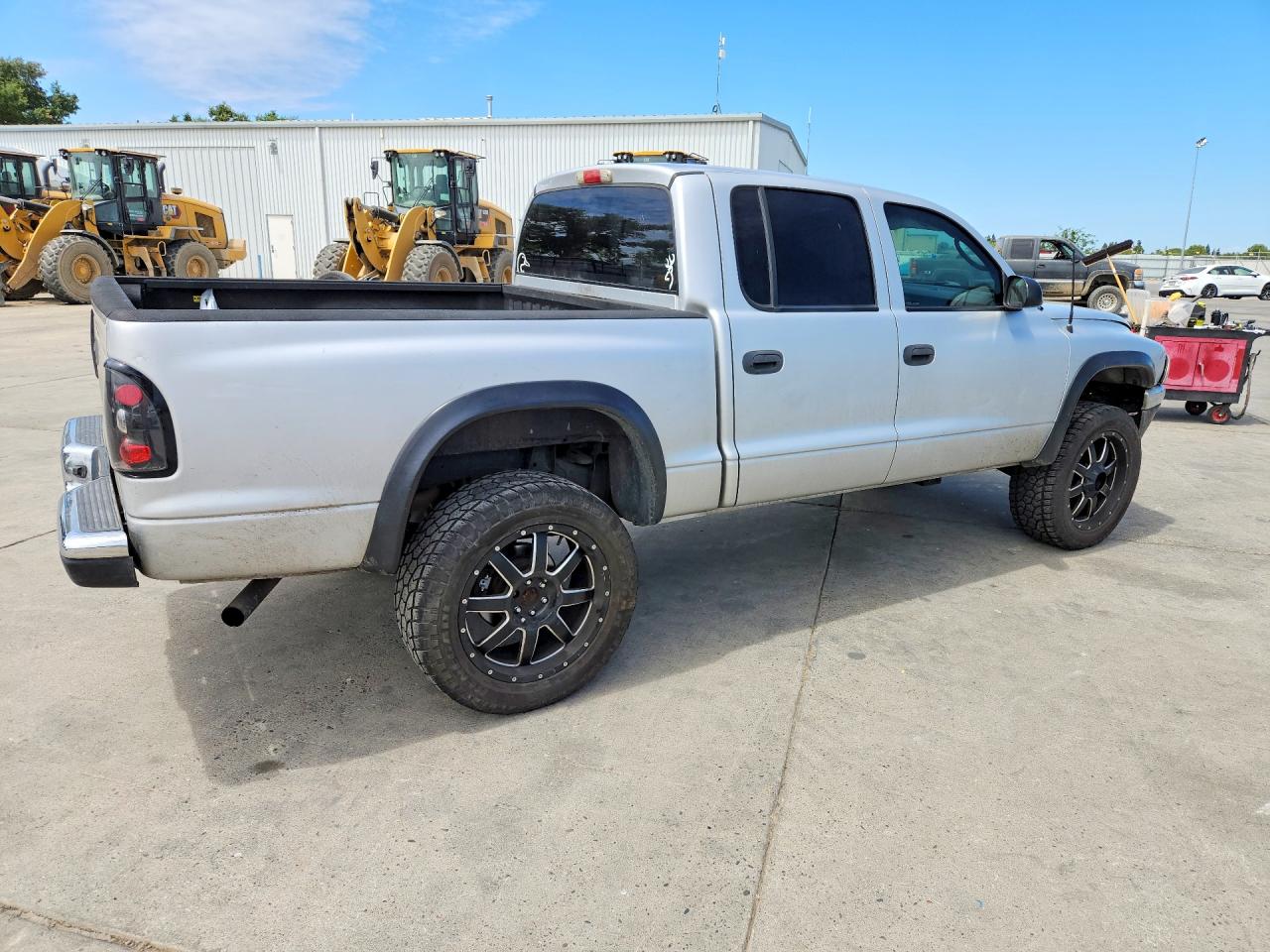 2004 DODGE DAKOTA
