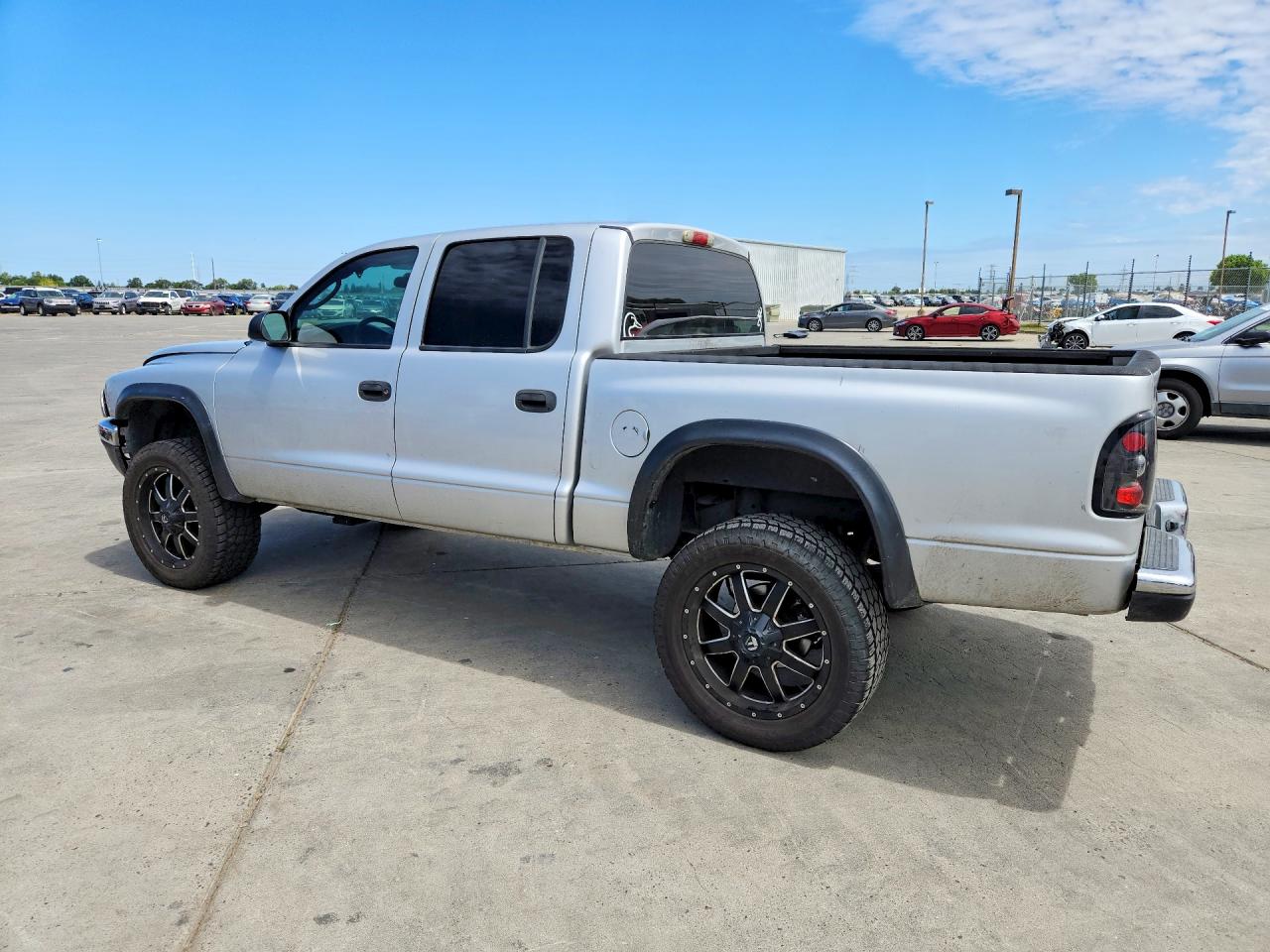 2004 DODGE DAKOTA