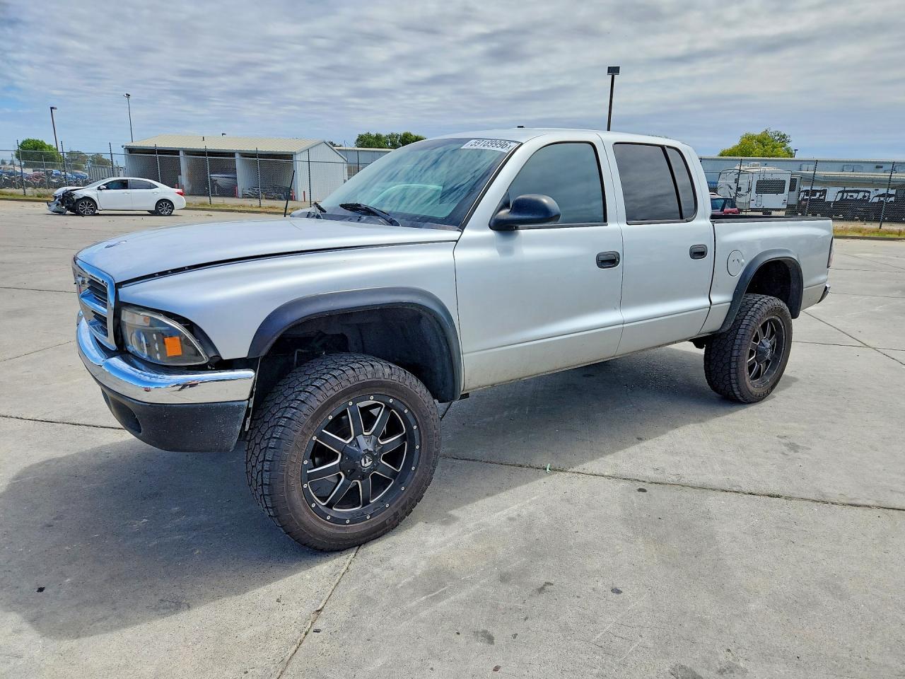 2004 DODGE DAKOTA