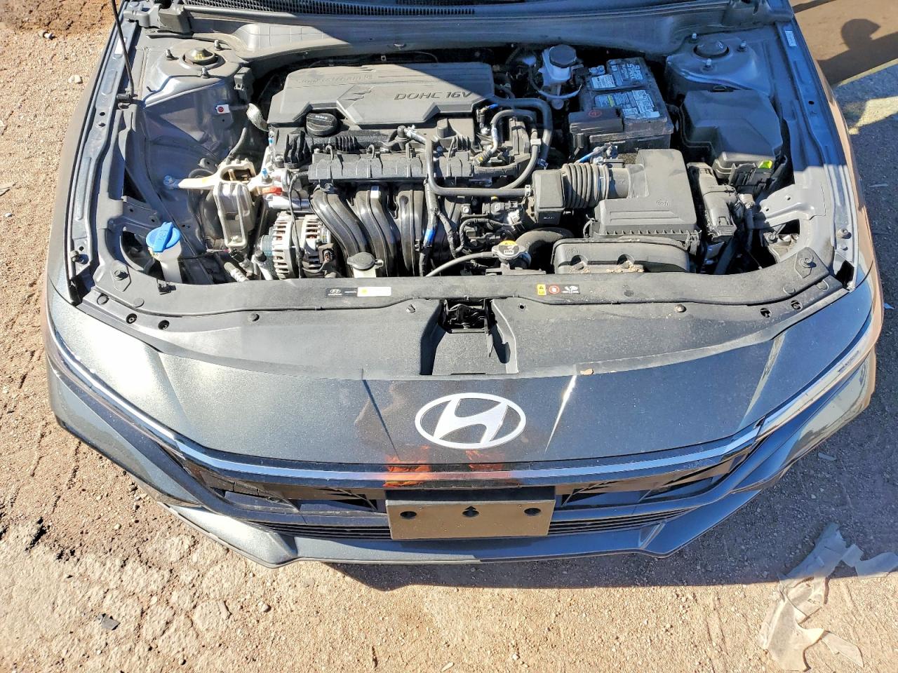 2024 HYUNDAI ELANTRA