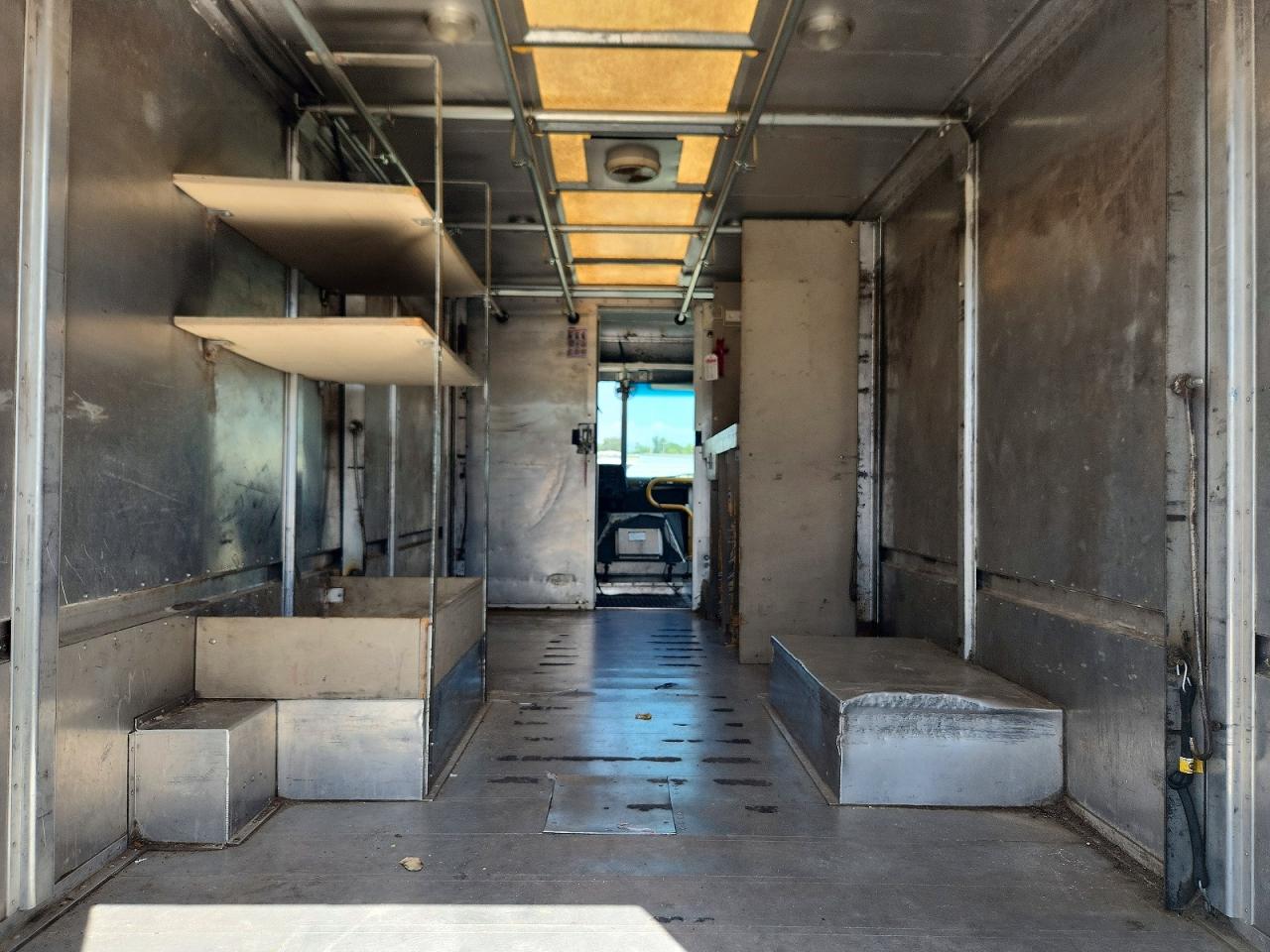 2003 FORD ECONOLINE