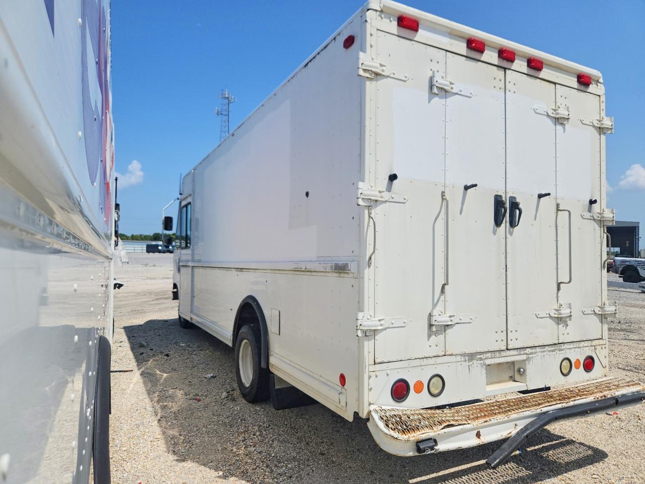 2003 FORD ECONOLINE