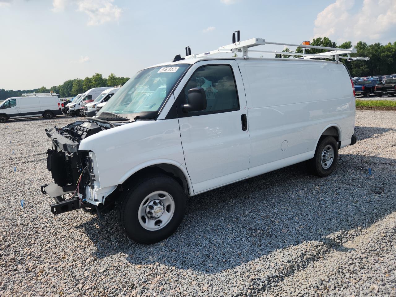 2025 CHEVROLET EXPRESS