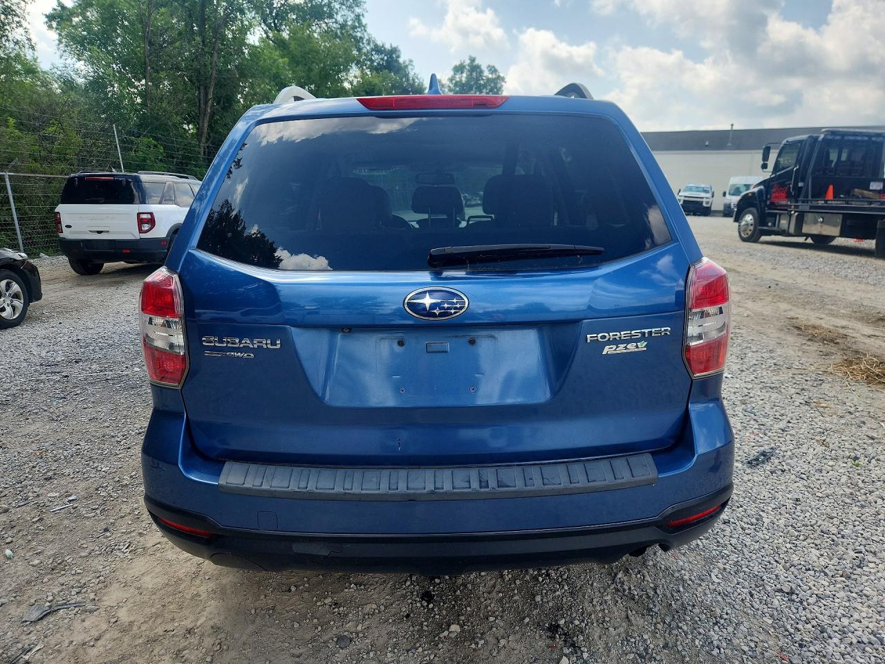 2016 SUBARU FORESTER