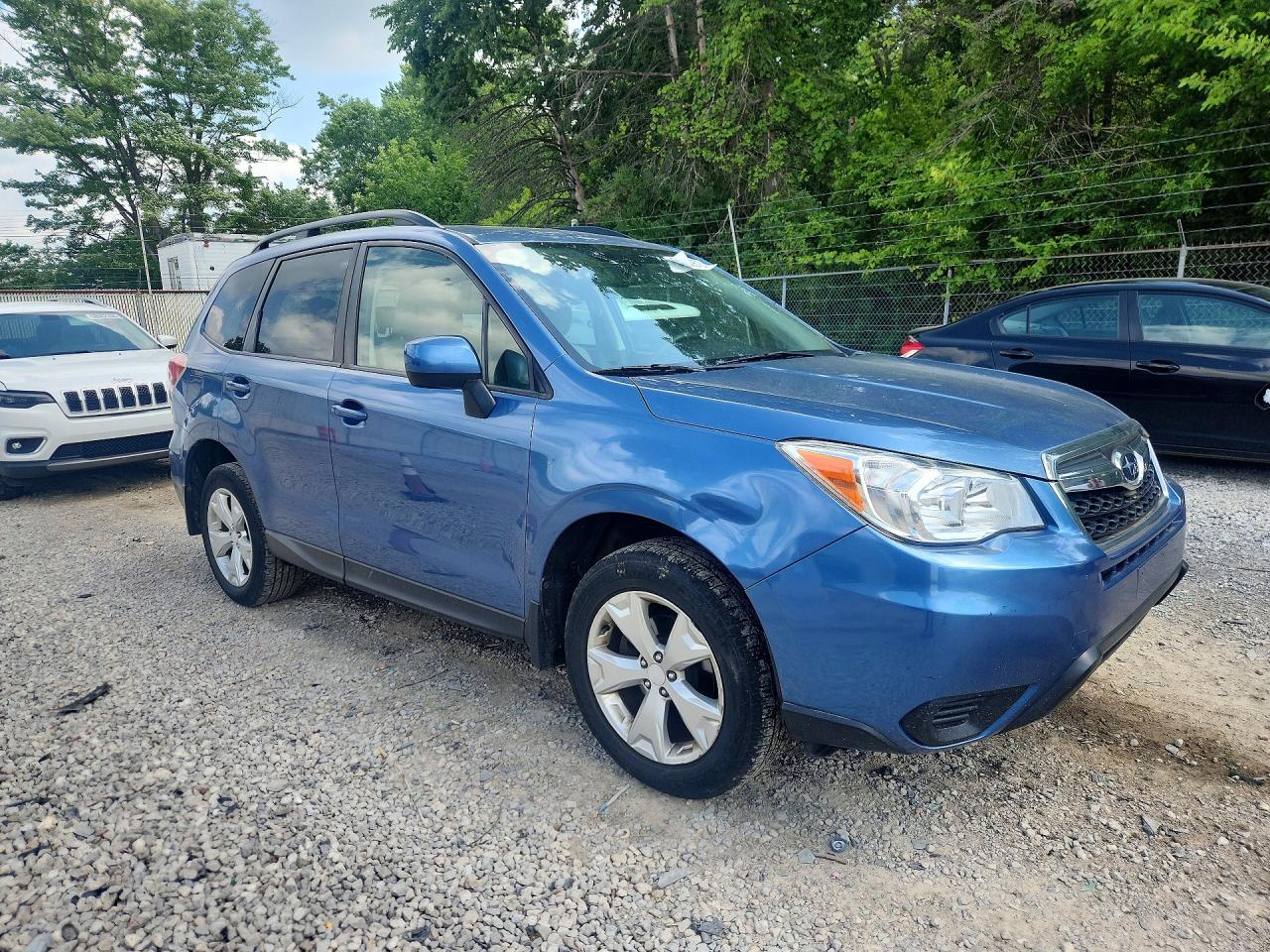 2016 SUBARU FORESTER