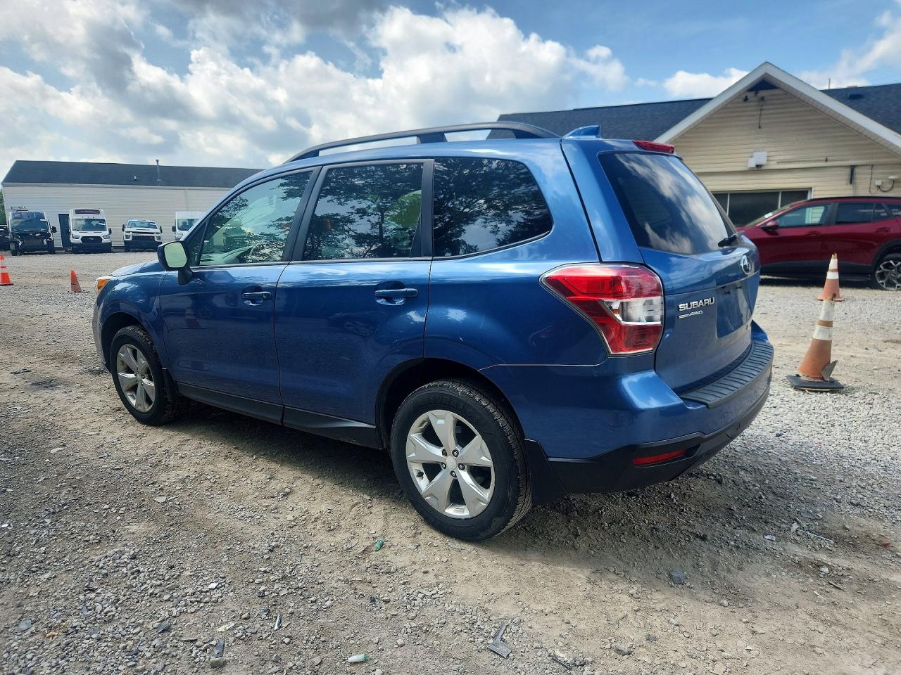 2016 SUBARU FORESTER