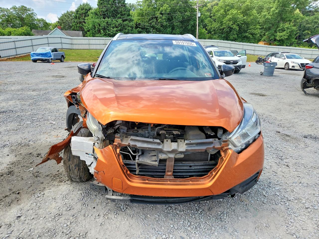 2018 NISSAN KICKS