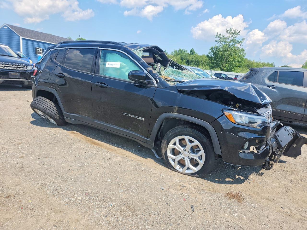 2024 JEEP COMPASS
