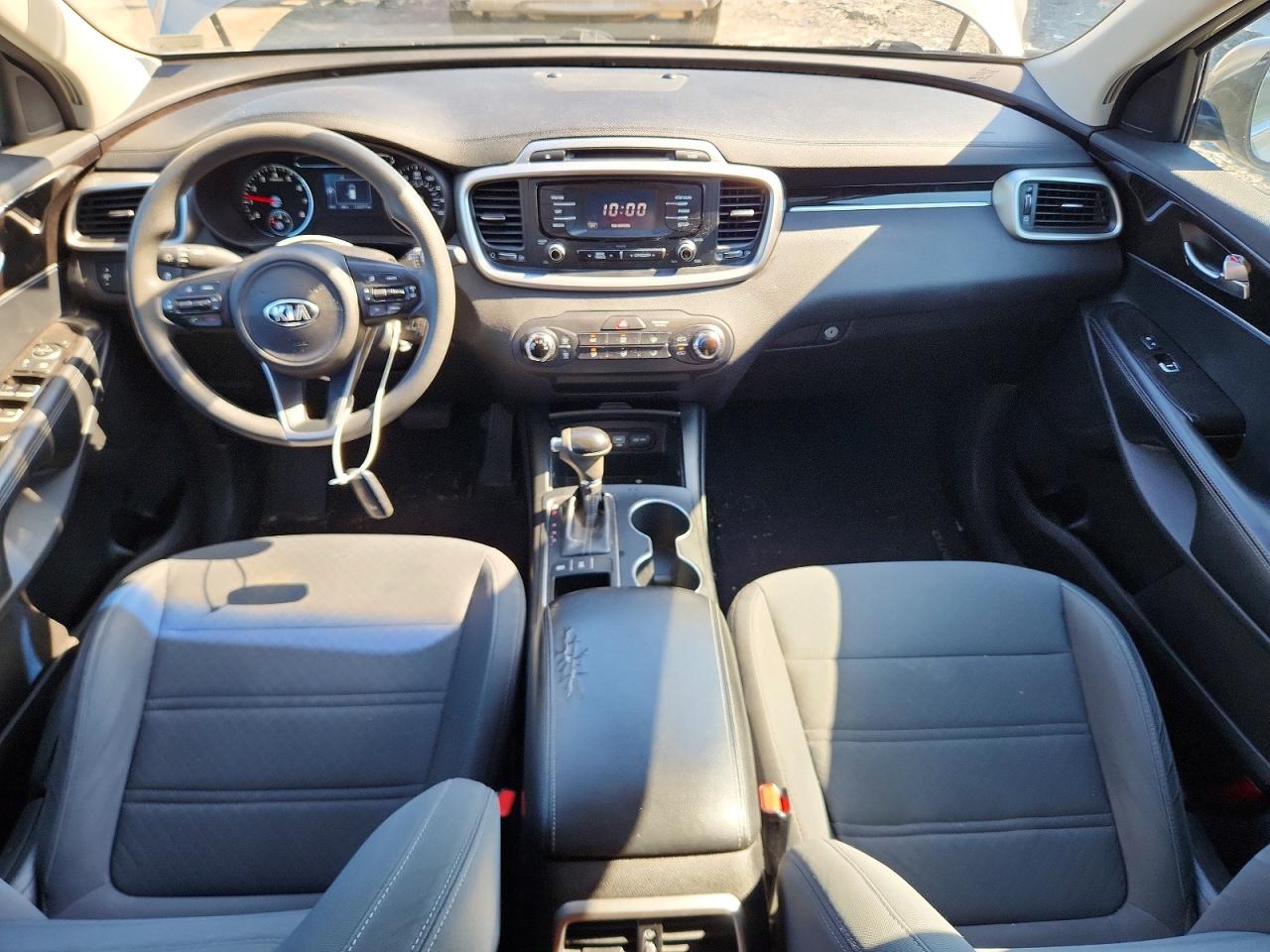 2016 KIA SORENTO