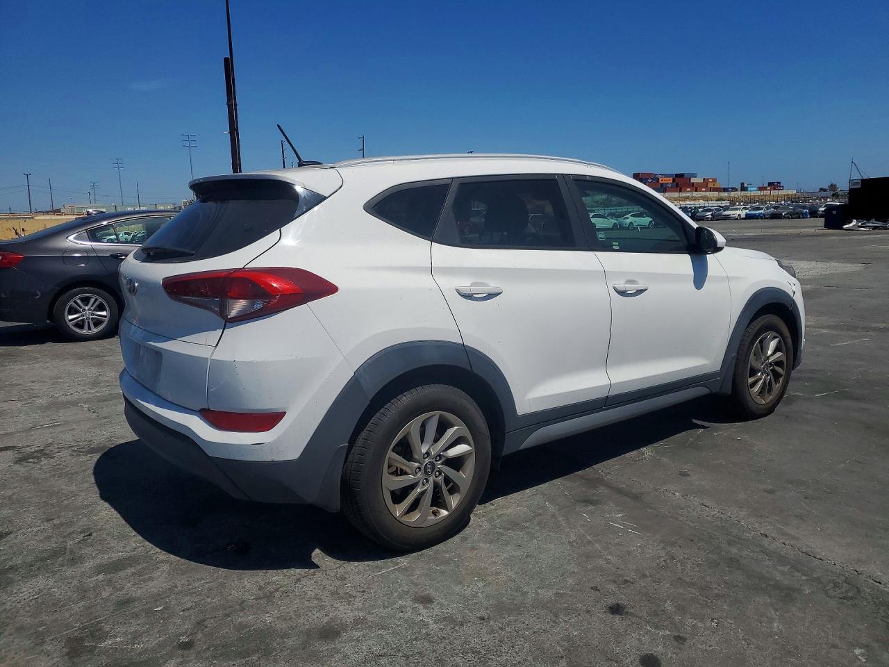 2017 HYUNDAI TUCSON