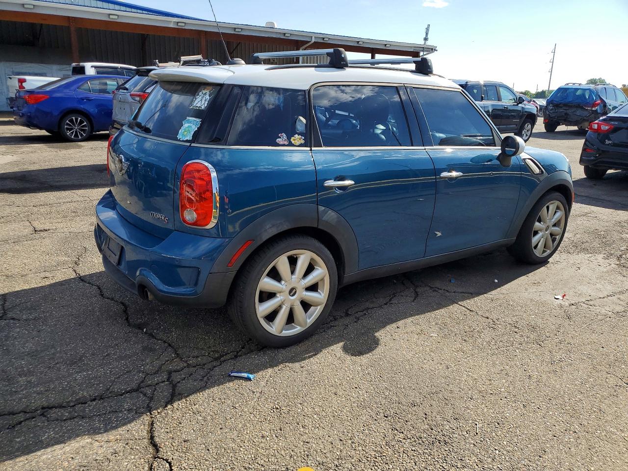 2012 MINI COOPER