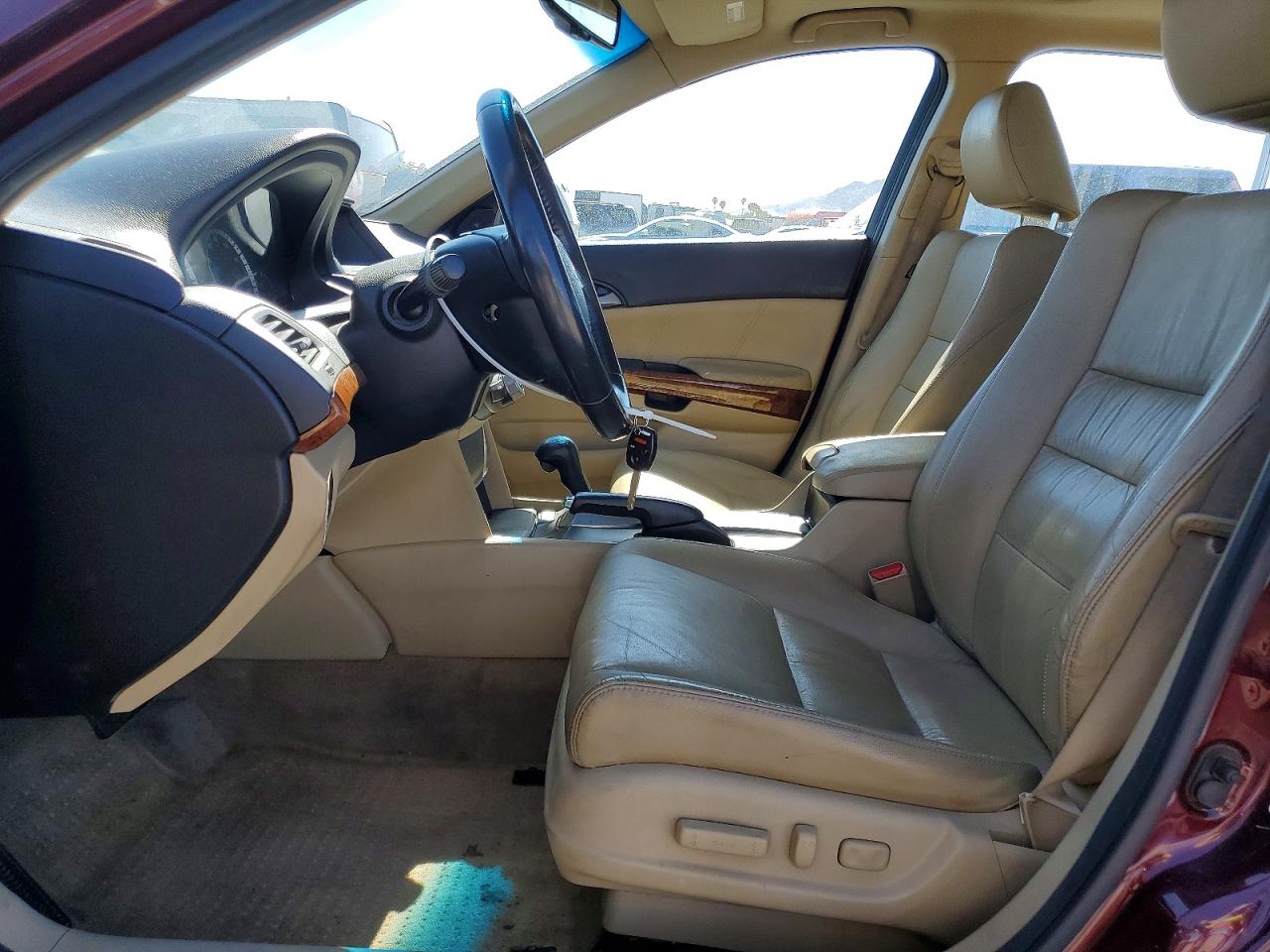 2011 HONDA ACCORD