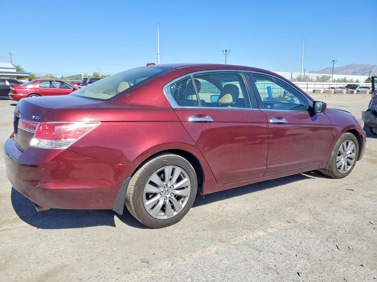 2011 HONDA ACCORD