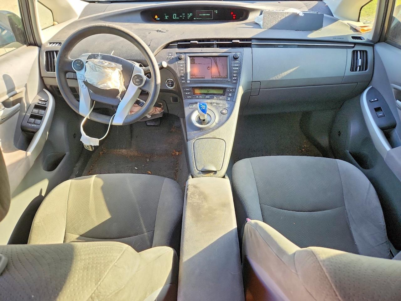 2011 TOYOTA PRIUS