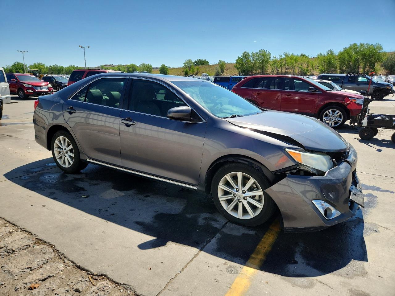 2014 TOYOTA CAMRY