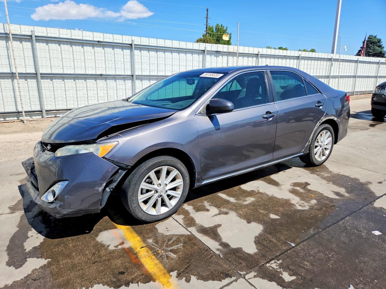 2014 TOYOTA CAMRY