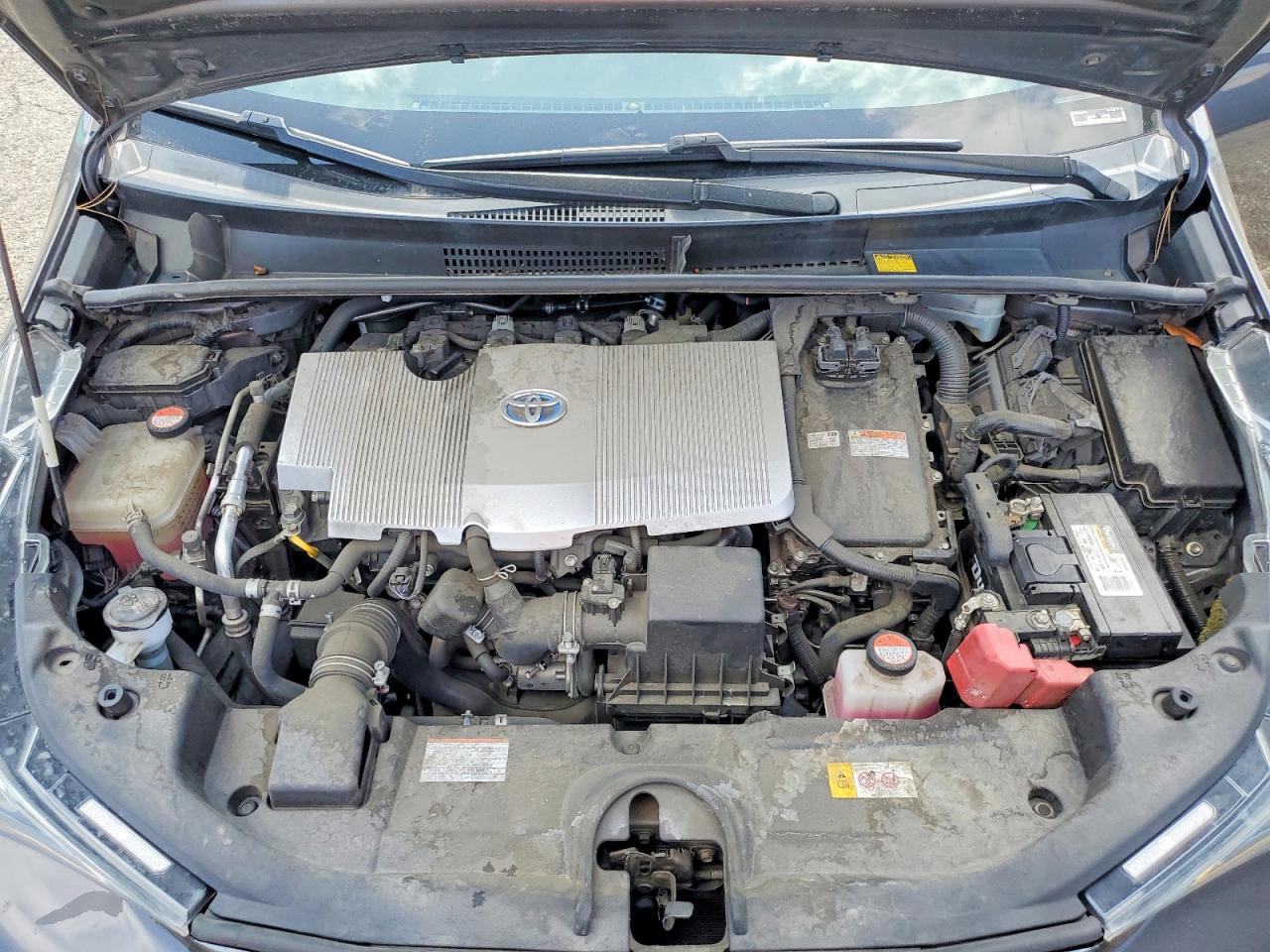 2016 TOYOTA PRIUS