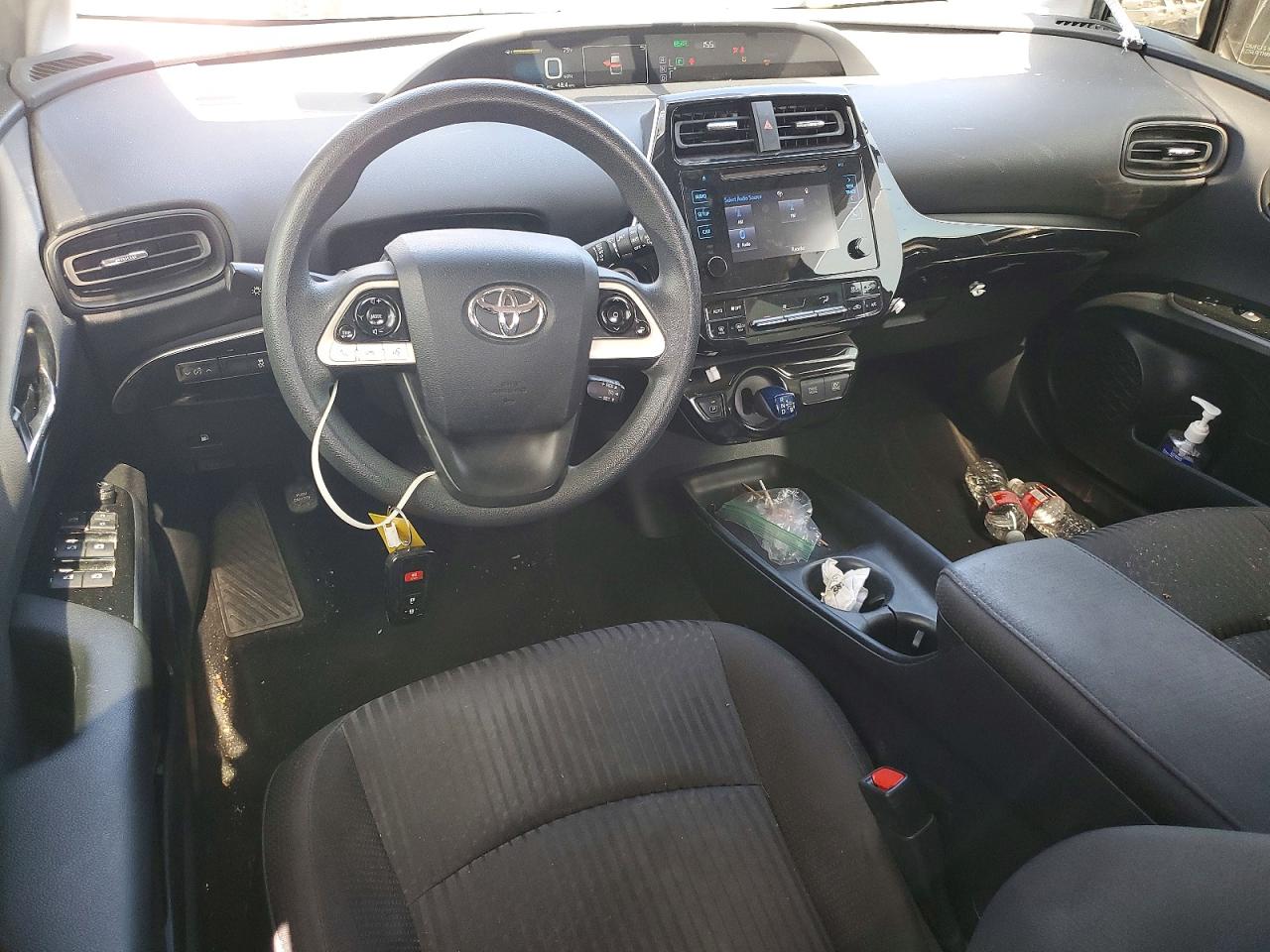 2016 TOYOTA PRIUS