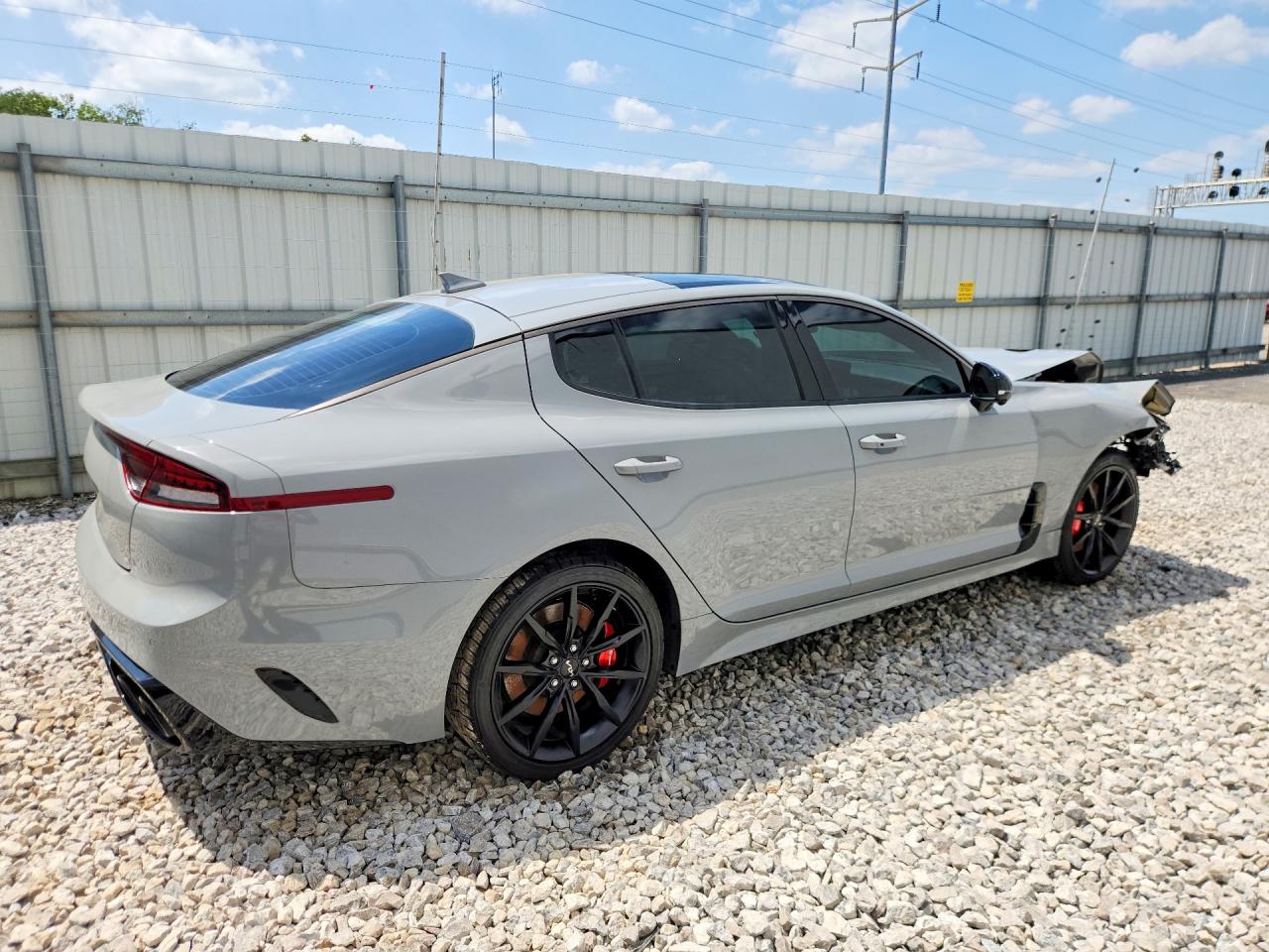 2023 KIA STINGER