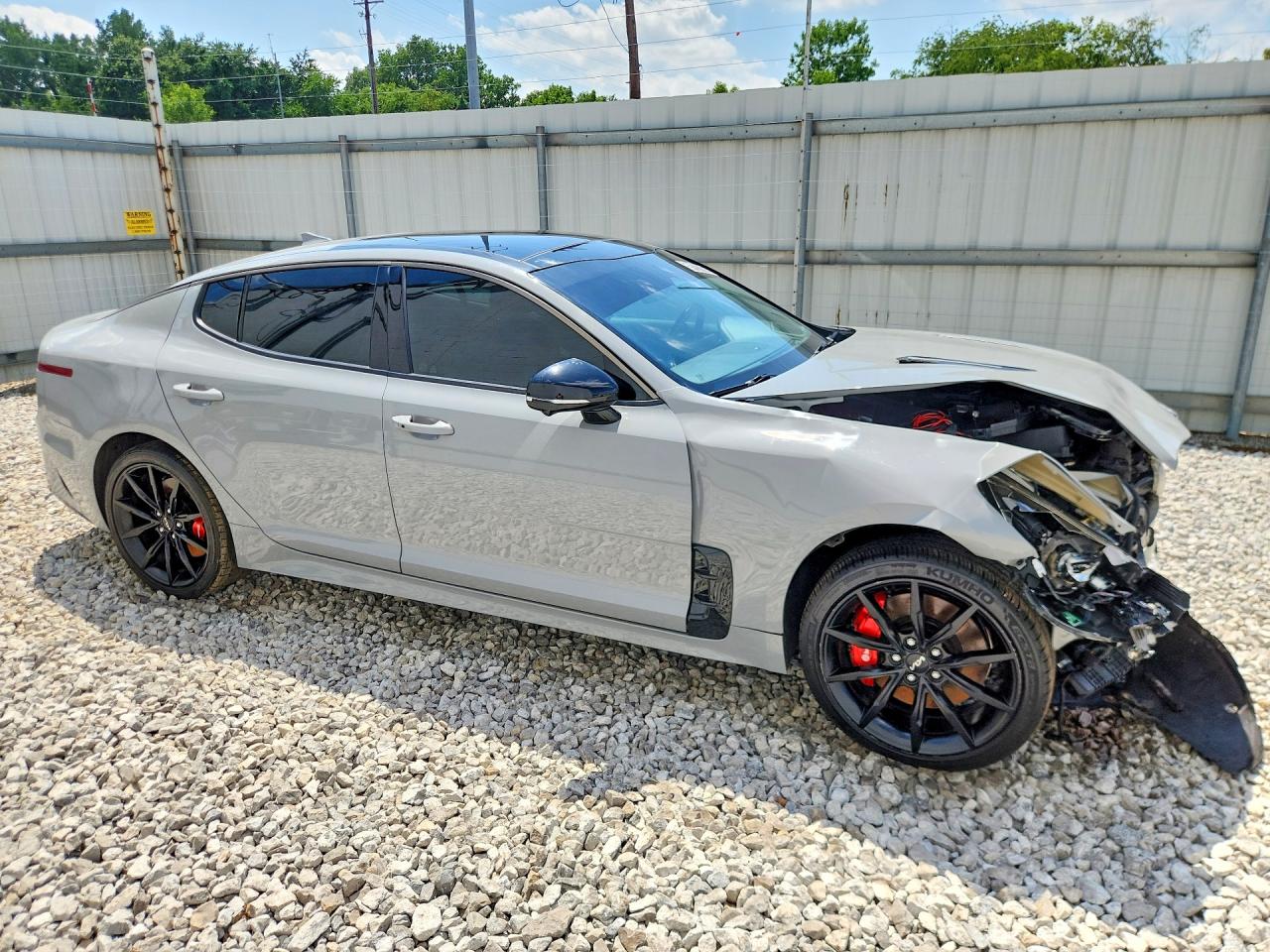 2023 KIA STINGER