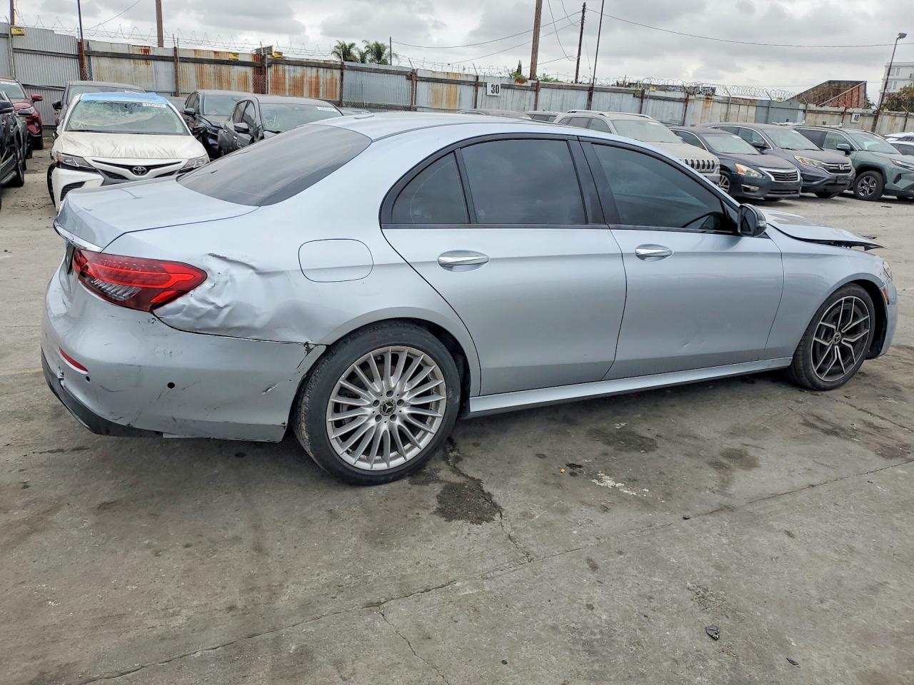 2021 MERCEDES-BENZ E-CLASS