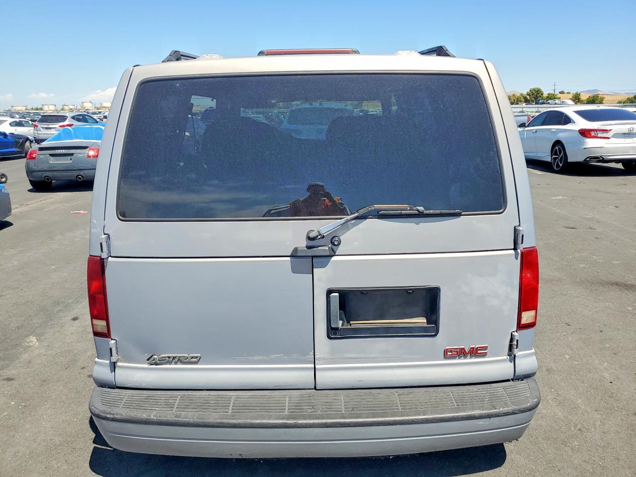 2000 CHEVROLET ASTRO