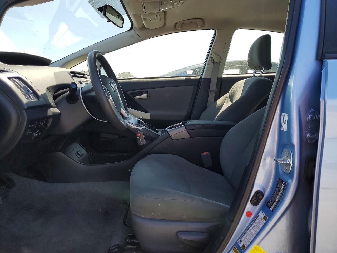 2014 TOYOTA PRIUS