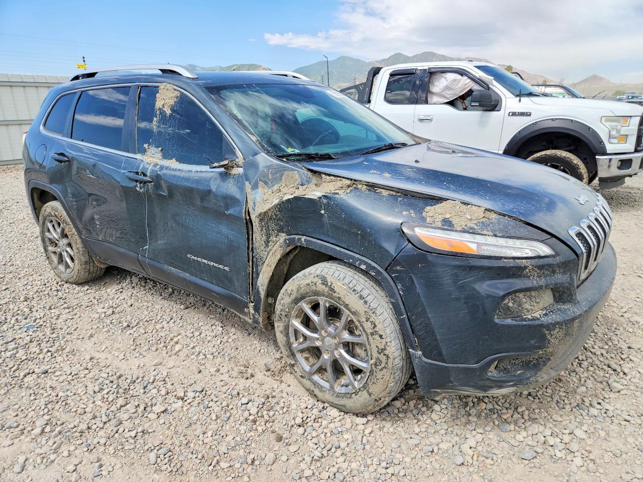 2018 JEEP CHEROKEE
