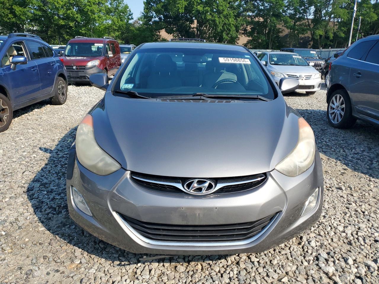 2012 HYUNDAI ELANTRA