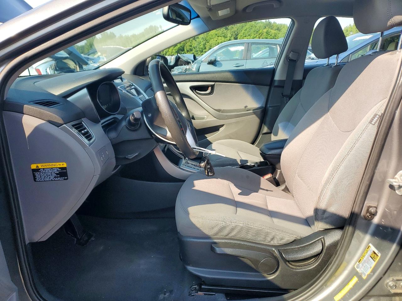 2012 HYUNDAI ELANTRA