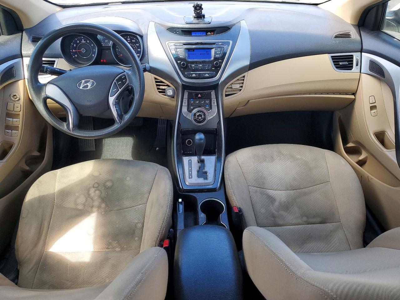 2013 HYUNDAI ELANTRA