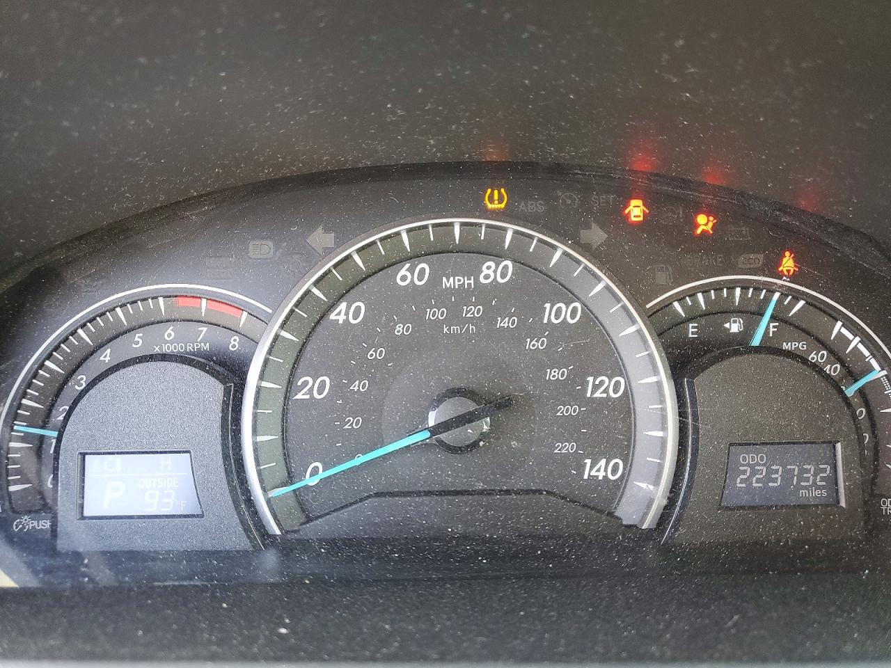 2013 TOYOTA CAMRY