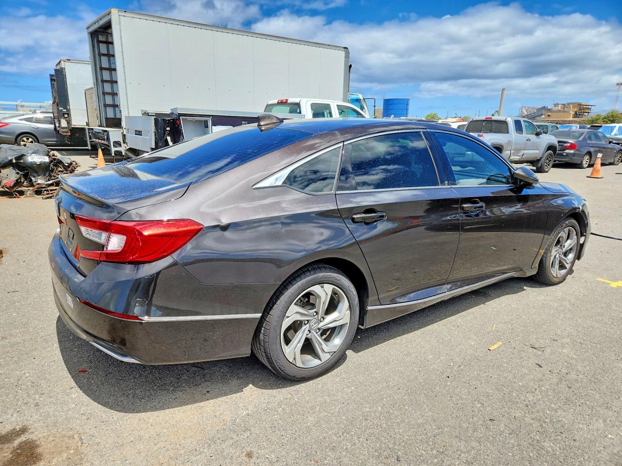 2018 HONDA ACCORD