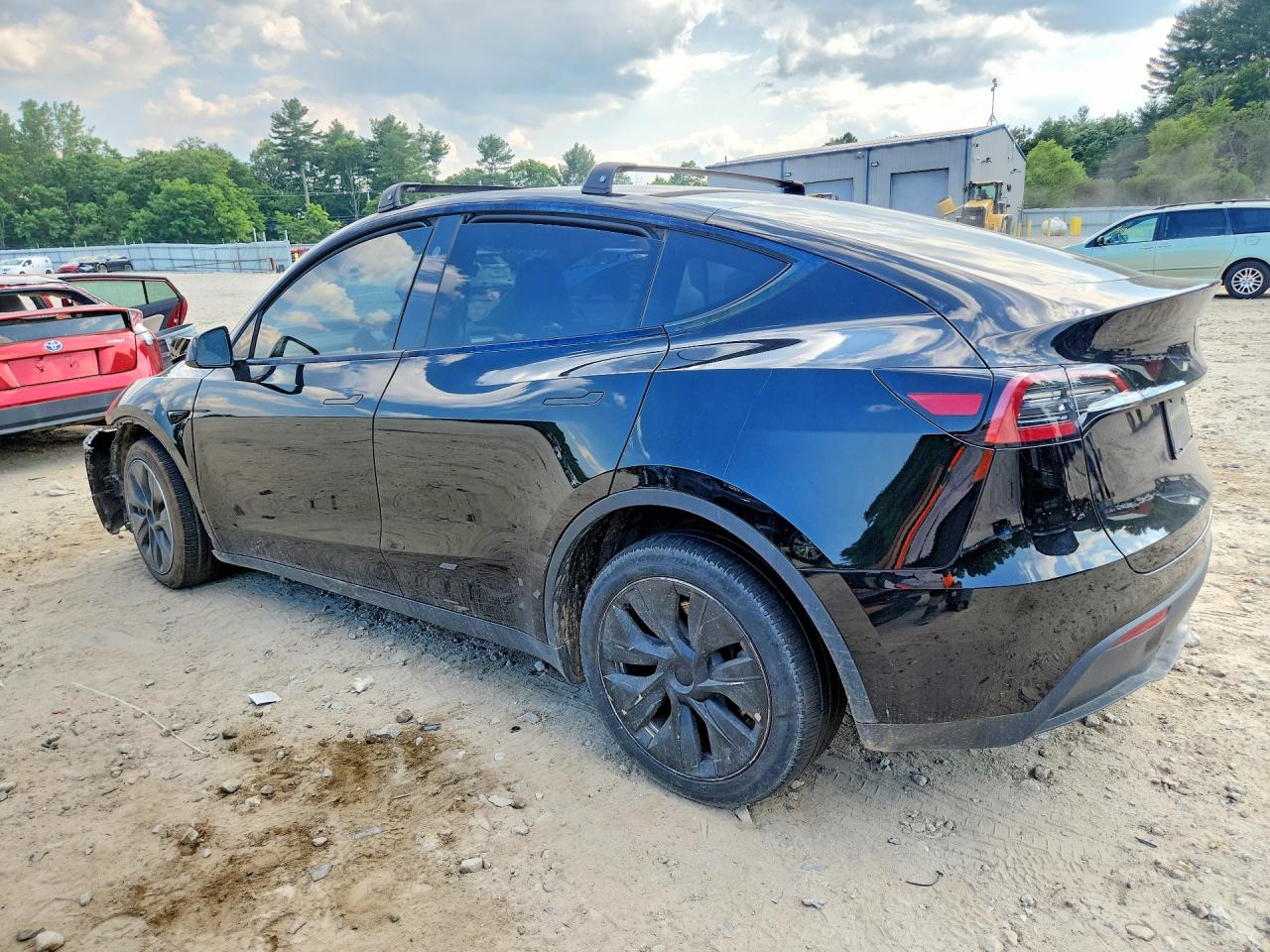 2024 TESLA MODEL Y