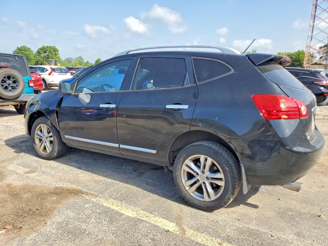2013 NISSAN ROGUE