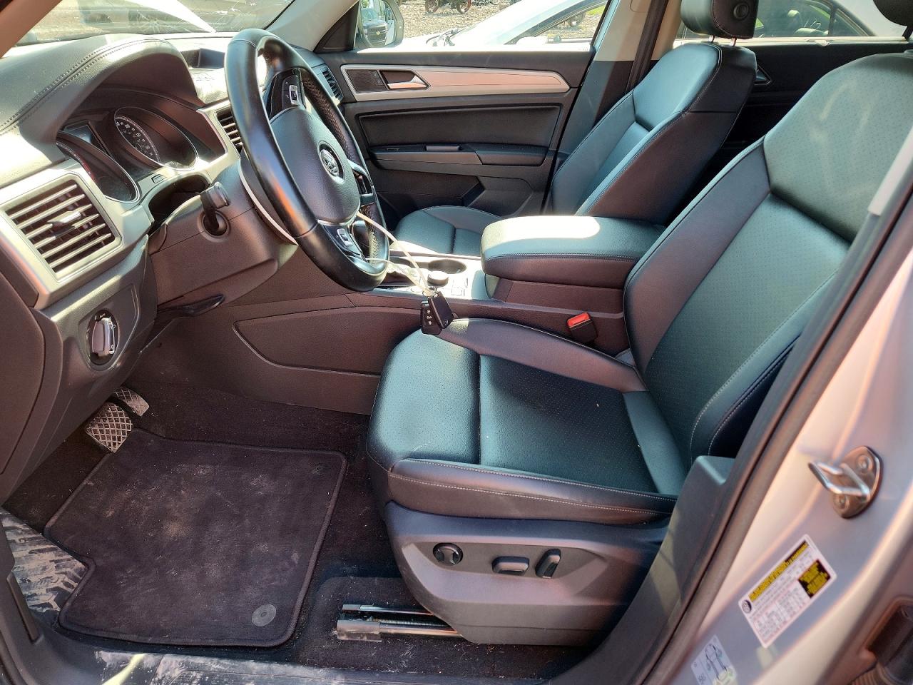2019 VOLKSWAGEN ATLAS SE