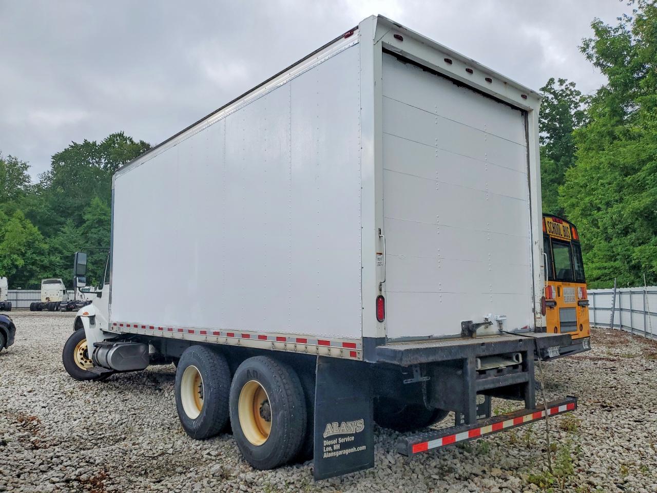 2019 INTERNATIONAL 4000 SERIE