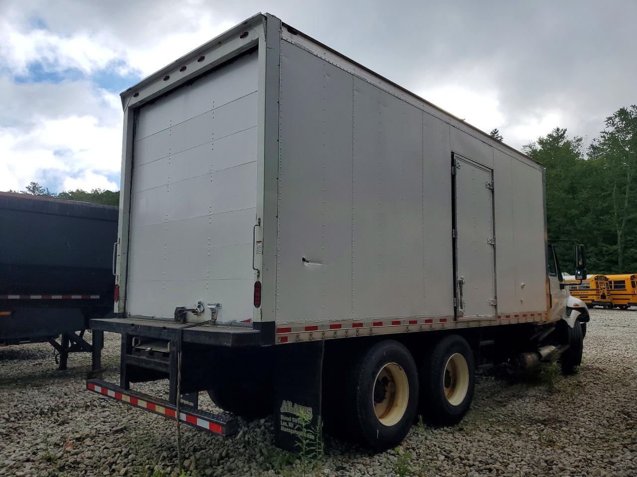 2019 INTERNATIONAL 4000 SERIE