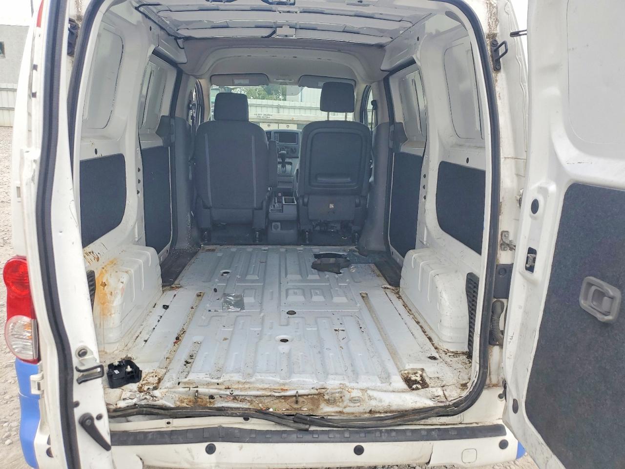 2021 NISSAN NV