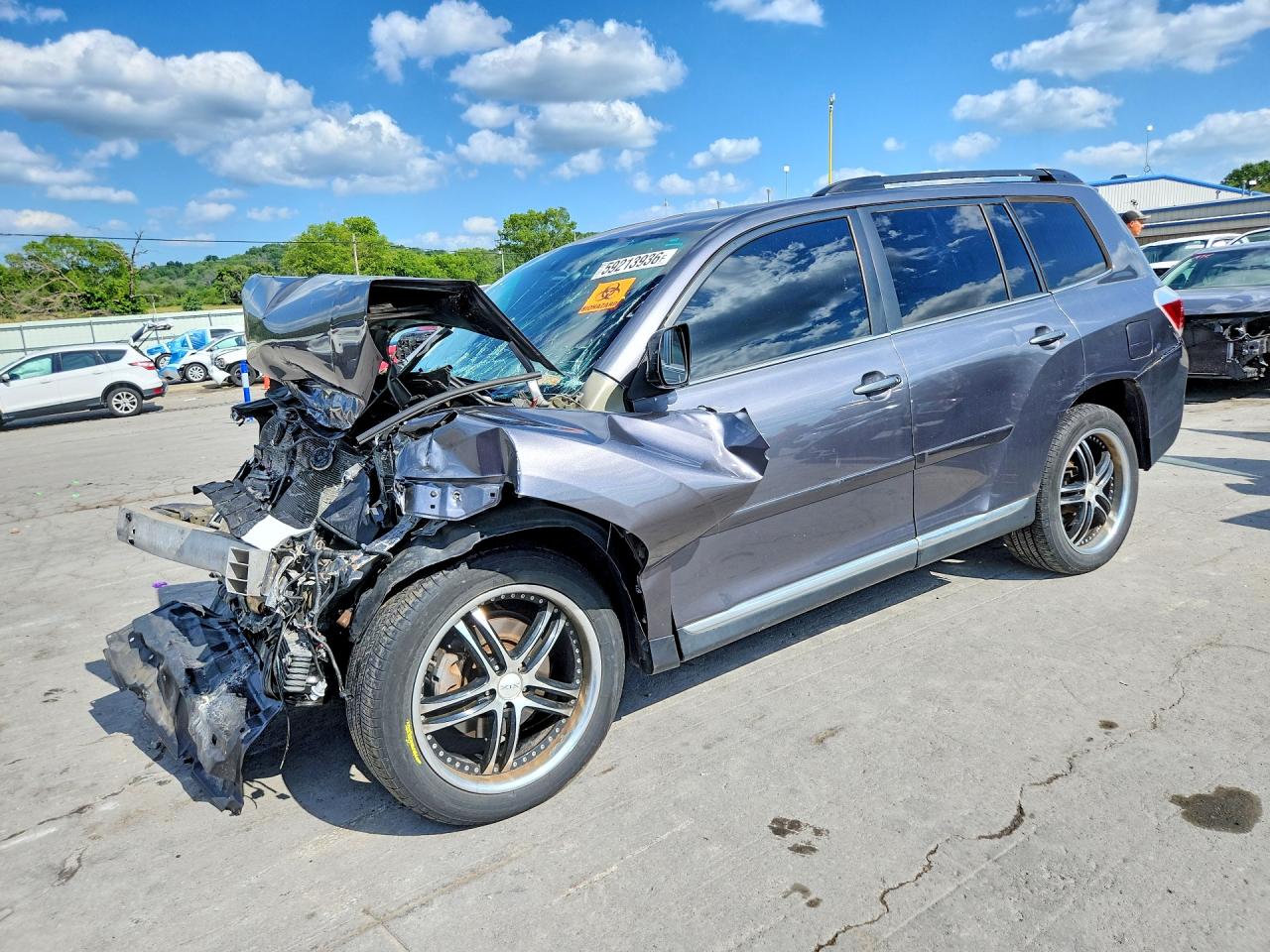 2013 TOYOTA HIGHLANDER