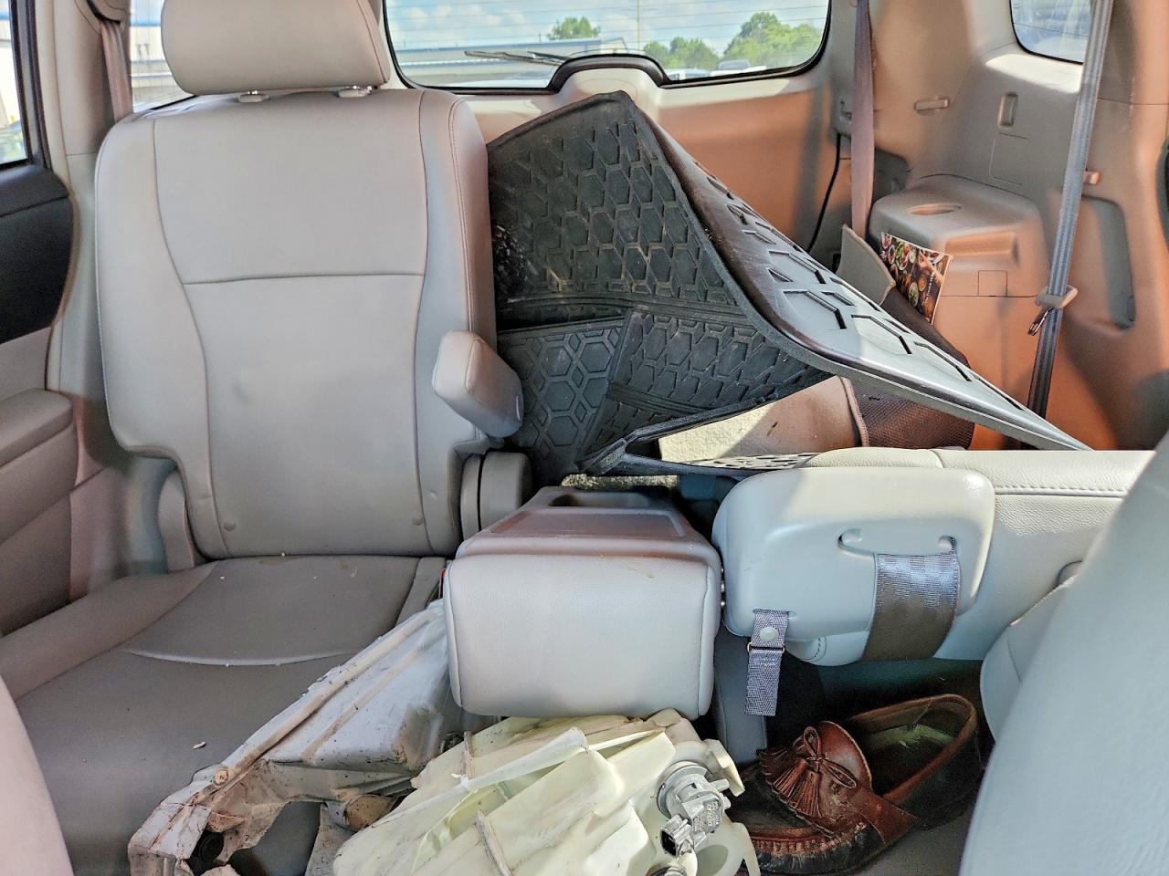 2013 TOYOTA HIGHLANDER