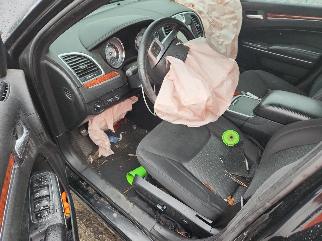 2012 CHRYSLER 300