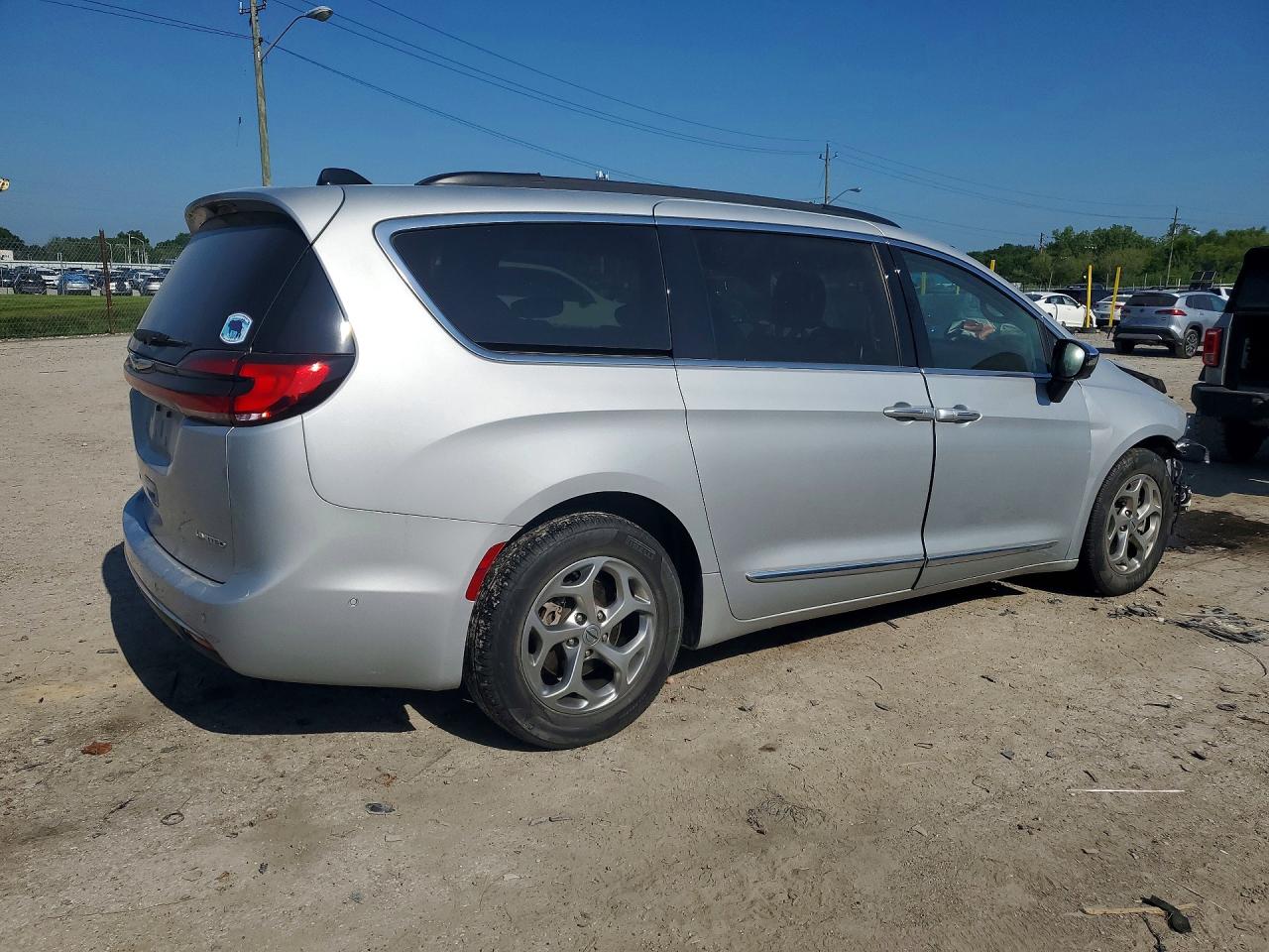 2023 CHRYSLER PACIFICA