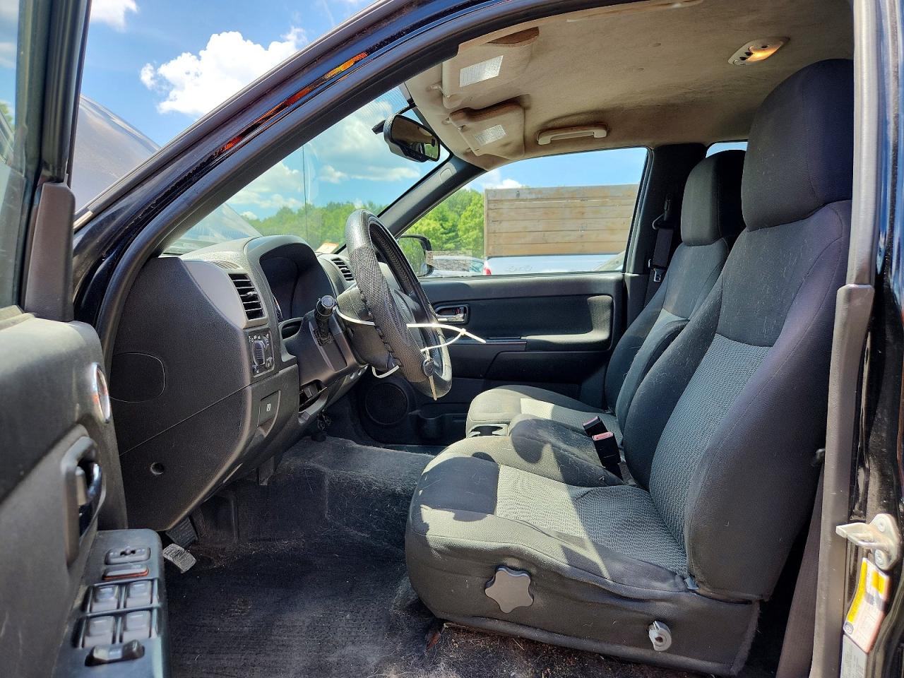 2011 CHEVROLET COLORADO
