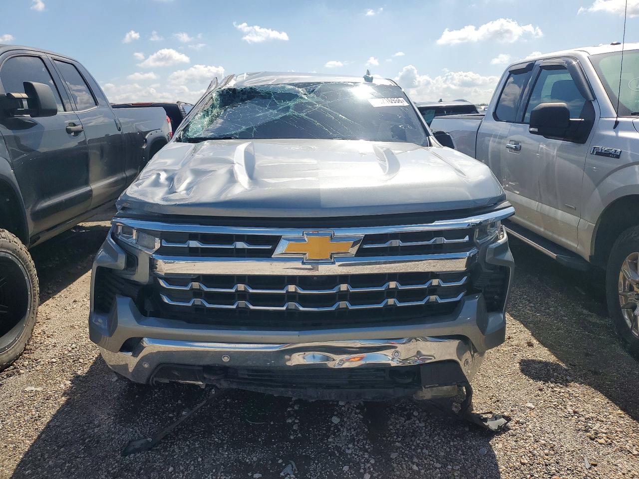 2023 CHEVROLET SILVERADO